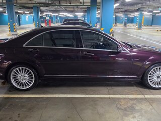 2010 Mercedes-Benz S-Класс 500 V (W221) Рестайлинг, чёрный, 3200000 рублей, вид 4