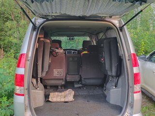 2006 Toyota Noah I (R60), серебристый, 520000 рублей, вид 4
