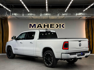 2021 Ram 1500 Crew Cab V, белый, 7000000 рублей, вид 4