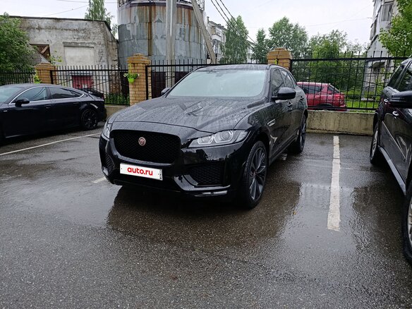 2019 Jaguar F-Pace I, чёрный, 4200000 рублей - вид 1