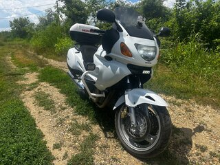 Honda NT650V Deauville