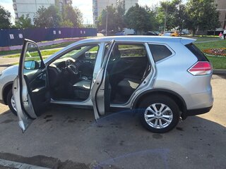 2017 Nissan X-Trail III, серебристый, 1810000 рублей, вид 2
