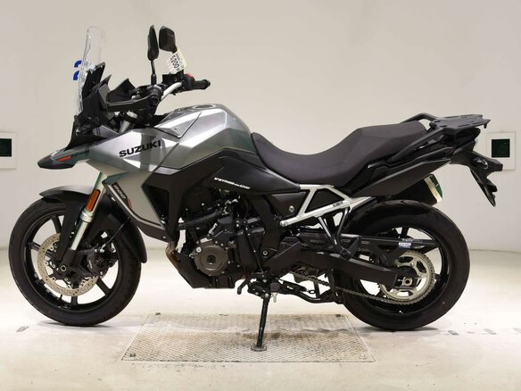 2025 Suzuki V-Strom 800DE, серый