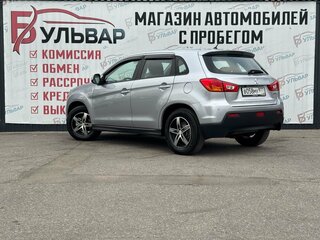 2011 Mitsubishi ASX I, серебристый, 990000 рублей, вид 4