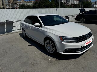 2010 Volkswagen Jetta VI, белый, 900000 рублей, вид 3