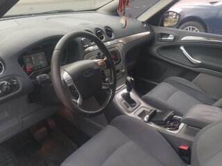 2008 Ford S-MAX I, чёрный, 550000 рублей, вид 2