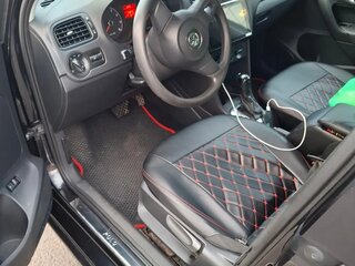 2013 Volkswagen Polo V, чёрный, 800000 рублей, вид 5