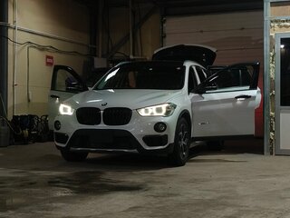 2017 BMW X1 18i sDrive II (F48), белый, 1990000 рублей, вид 4