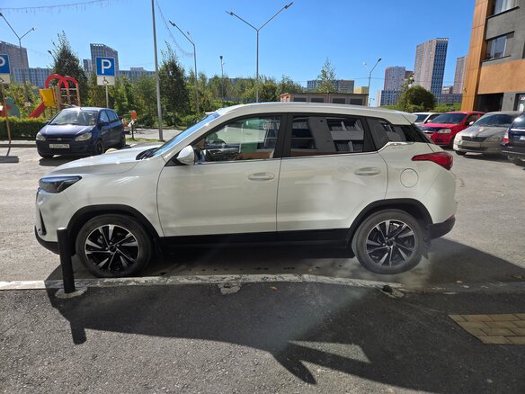 2023 BAIC X35, белый - вид 6