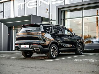 2026 Tenet T8, зелёный, 3593700 рублей, вид 2