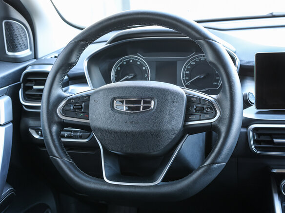 2020 Geely Coolray I, серебристый, 1198000 рублей - вид 15