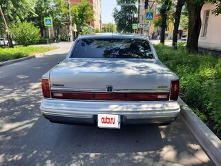 1993 Lincoln Town Car II, серебристый, 750000 рублей, вид 4