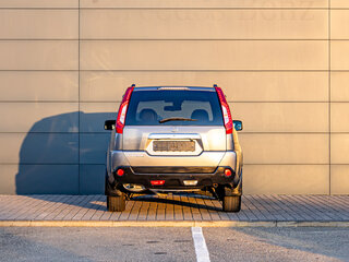 2011 Nissan X-Trail II Рестайлинг, серый, 1495000 рублей, вид 5