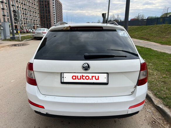 2014 Skoda Octavia III (A7), белый, 530000 рублей - вид 6