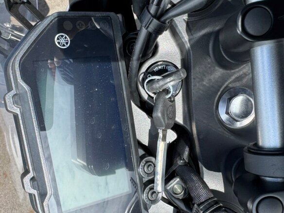2025 Yamaha MT-03, белый, 665000 рублей - вид 18