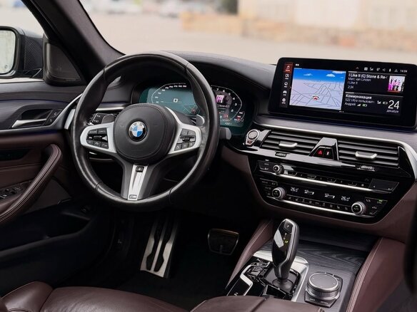 2020 BMW 5 серии 530d xDrive VII (G30/G31/G38) Рестайлинг, синий, 5000000 рублей - вид 27