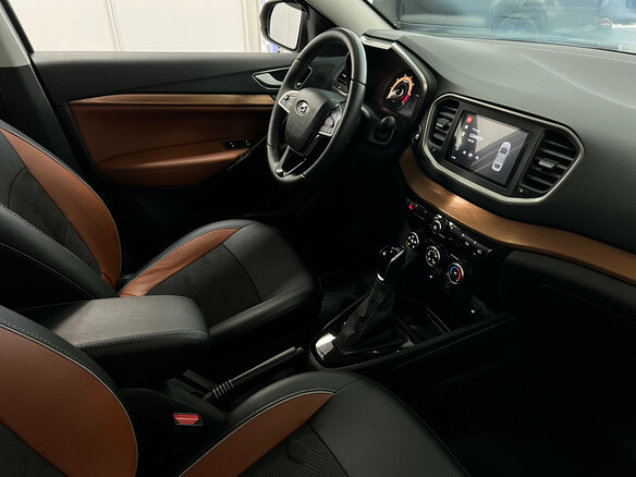 2024 Lada (ВАЗ) Vesta Cross I Рестайлинг (NG), коричневый, 1350000 рублей - вид 17