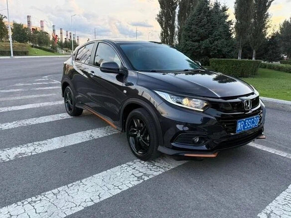 2022 Honda Vezel I Рестайлинг, чёрный, 1313000 рублей - вид 2