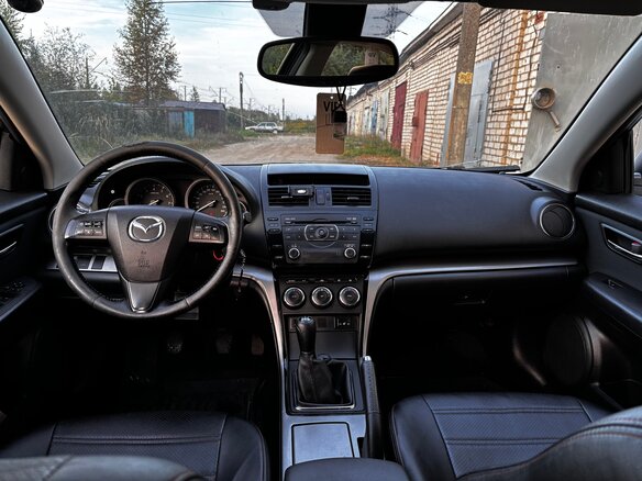 2011 Mazda 6 II (GH) Рестайлинг, белый - вид 8