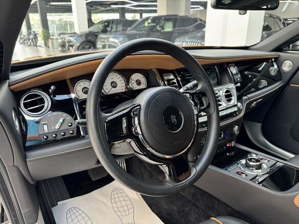 2017 Rolls-Royce Wraith, чёрный, 25790000 рублей - вид 21
