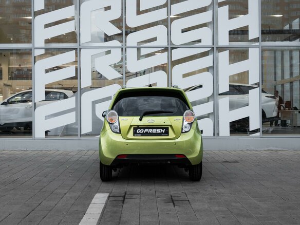 2010 Daewoo Matiz III, зелёный, 510000 рублей - вид 3