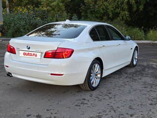 2014 BMW 5 серии 525d xDrive VI (F10/F11/F07) Рестайлинг, белый, 2050000 рублей, вид 4