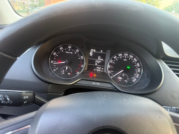 2017 Skoda Octavia III (A7) Рестайлинг, белый, 950000 рублей - вид 5
