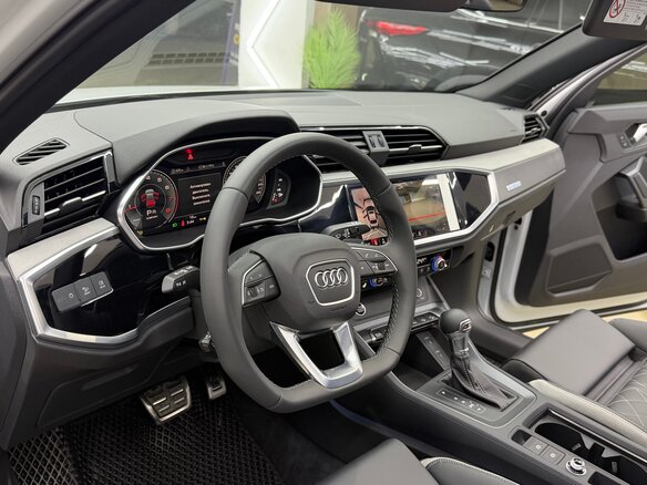2025 Audi Q3 45 TFSI II (F3), белый, 4700000 рублей - вид 18