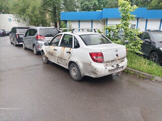 2012 Lada (ВАЗ) Granta I, белый, 160000 рублей, вид 2