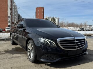 2019 Mercedes-Benz E-Класс 200 V (W213, S213, C238), чёрный, 2050000 рублей, вид 4