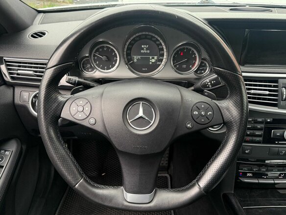 2011 Mercedes-Benz E-Класс 300 IV (W212, S212, C207), серебристый, 1850000 рублей - вид 11