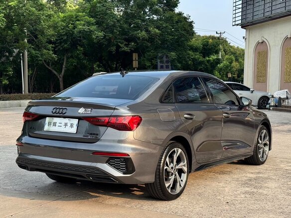2022 Audi A3 35 TFSI Long IV (8Y), серый, 1900000 рублей - вид 3