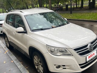 2011 Volkswagen Tiguan I, белый, 1300000 рублей, вид 2