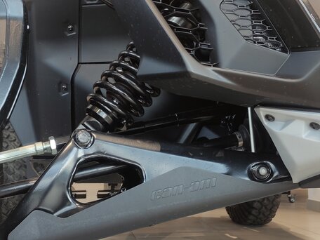 2026 BRP Can-Am Maverick R X RS SAS, зелёный, 6990000 рублей, вид 5