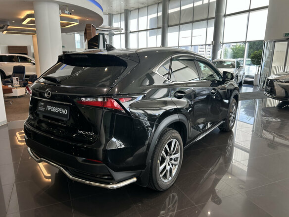 2015 Lexus NX 200 I, чёрный, 2641000 рублей - вид 4