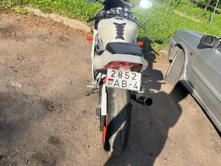 1999 Yamaha YZF-R6, белый, 250000 рублей, вид 3