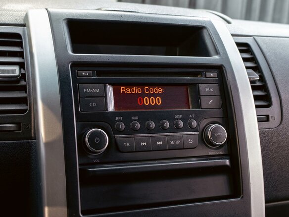 2014 Nissan X-Trail II Рестайлинг, серый, 1195000 рублей - вид 13