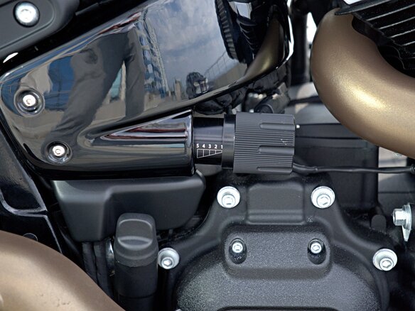 2024 Harley-Davidson Fat Bob, серый, 2100000 рублей - вид 25