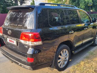 2012 Toyota Land Cruiser 200 Series Рестайлинг 1, чёрный, 4300000 рублей, вид 4