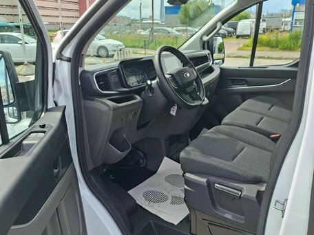 2026 Ford Transit Custom, белый, 5436000 рублей, вид 3