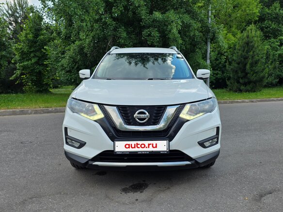 2018 Nissan X-Trail III Рестайлинг, белый - вид 1