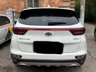 2018 Kia Sportage IV Рестайлинг, белый, 2250000 рублей, вид 2
