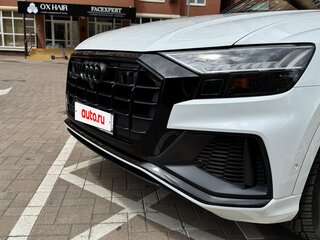 2021 Audi Q8 55 TFSI I (4M), белый, 9100000 рублей, вид 4