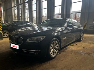 2014 BMW 7 серии 740i V (F01/F02/F04) Рестайлинг, чёрный, 1800000 рублей, вид 1