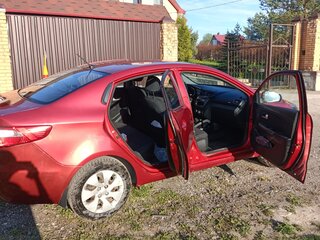 2013 Kia Rio III, красный, 590000 рублей, вид 3