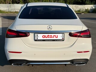 2020 Mercedes-Benz E-Класс 200 V (W213, S213, C238) Рестайлинг, белый, 4200000 рублей, вид 4