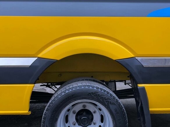 2008 Mercedes-Benz Sprinter, жёлтый, 1800000 рублей - вид 10