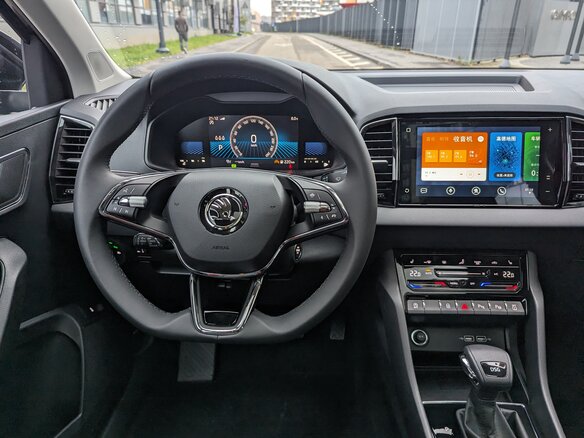 2026 Skoda Karoq DSG7 I, чёрный, 3160000 рублей - вид 12