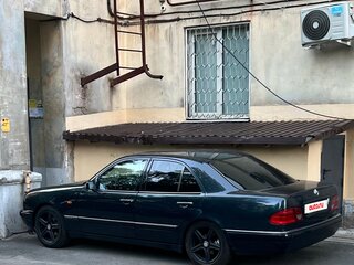 1998 Mercedes-Benz E-Класс 200 II (W210, S210), синий, 550000 рублей, вид 5