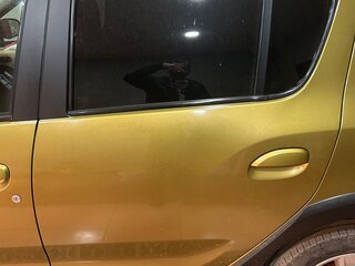 2017 Renault Sandero Stepway II, зелёный, 950000 рублей, вид 4